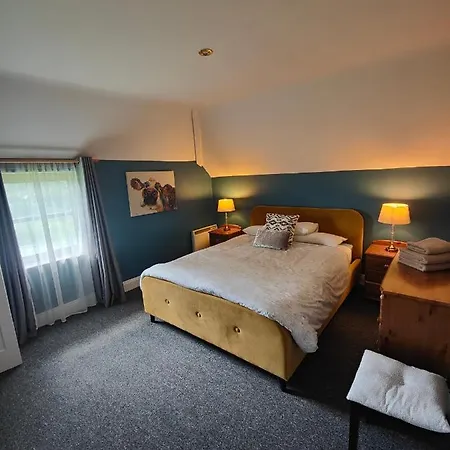 Old Nyaraló Cill Airne